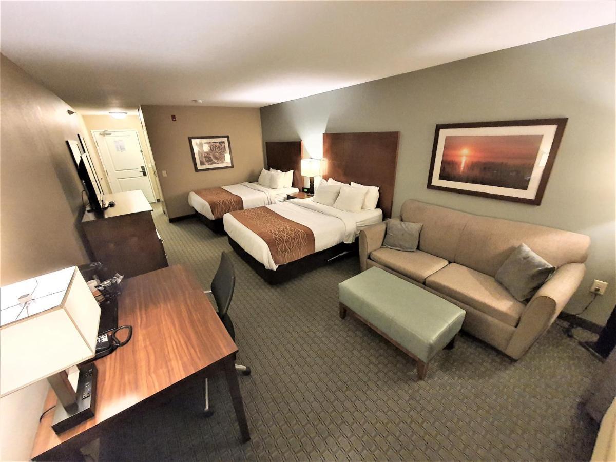 Amerivu Inn And Suites - Chisago City מראה חיצוני תמונה