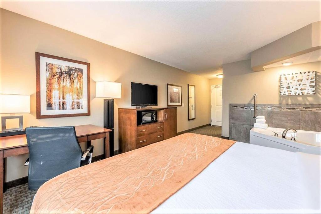 Amerivu Inn And Suites - Chisago City מראה חיצוני תמונה