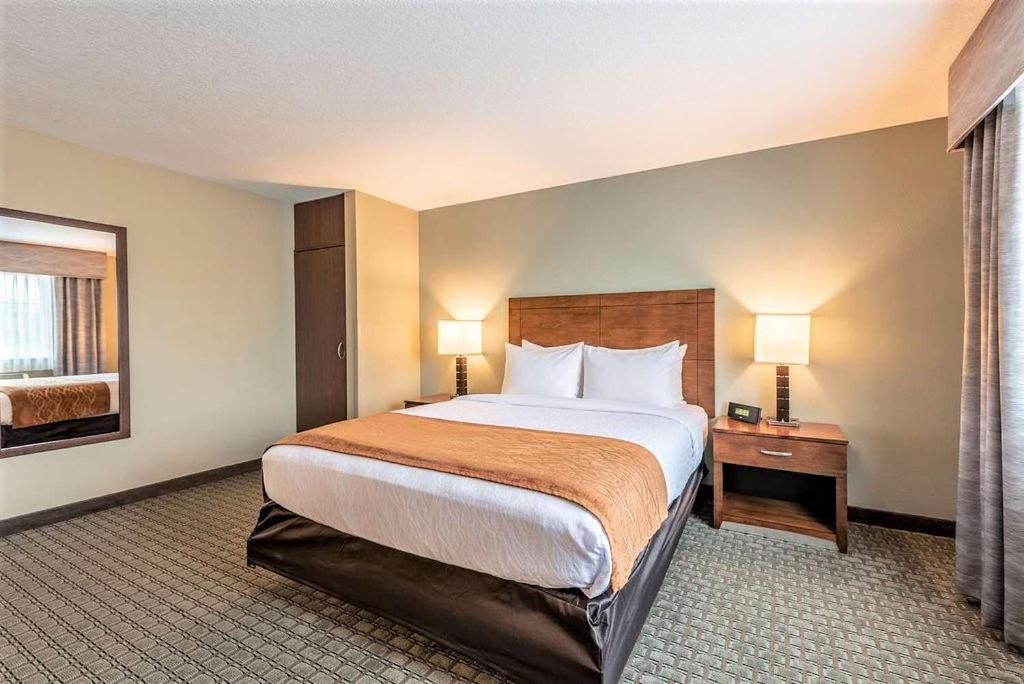 Amerivu Inn And Suites - Chisago City מראה חיצוני תמונה