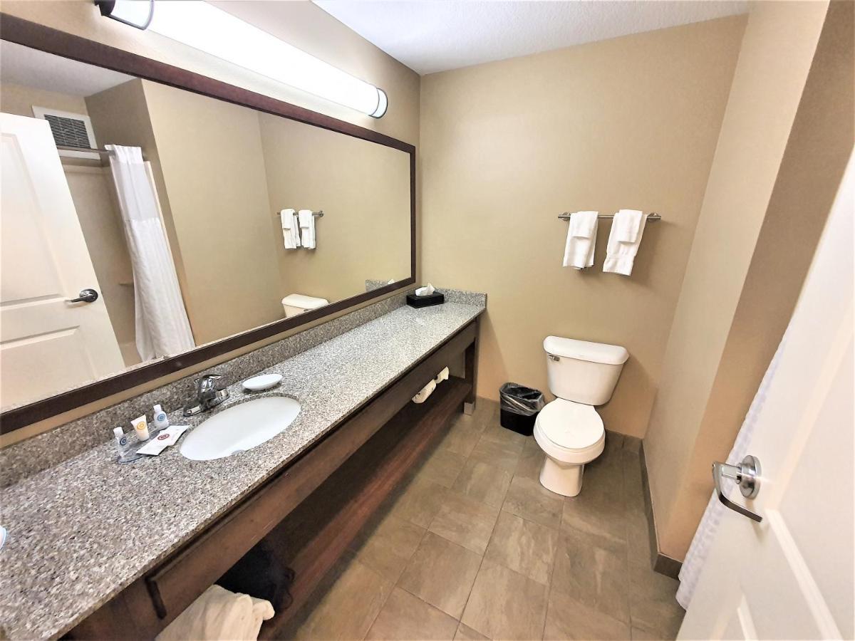 Amerivu Inn And Suites - Chisago City מראה חיצוני תמונה