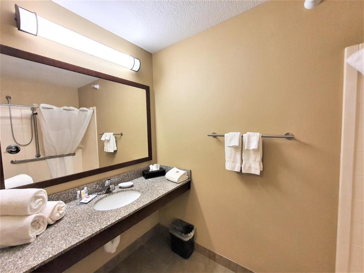 Amerivu Inn And Suites - Chisago City מראה חיצוני תמונה