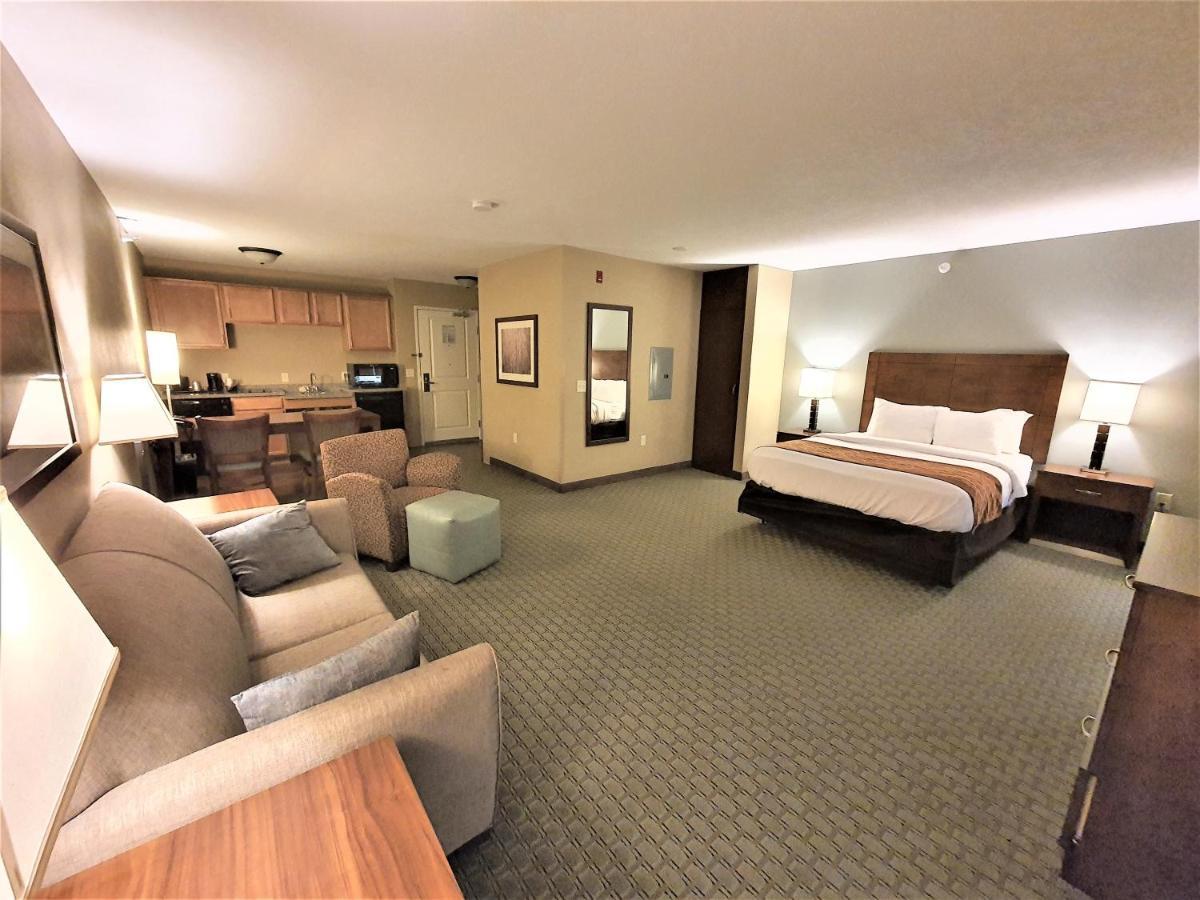 Amerivu Inn And Suites - Chisago City מראה חיצוני תמונה