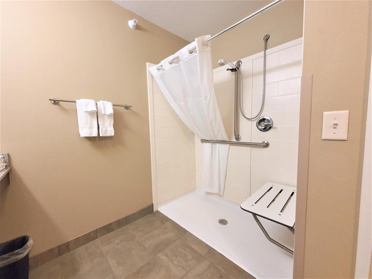 Amerivu Inn And Suites - Chisago City מראה חיצוני תמונה
